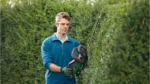 Bosch UniversalHedgeCut 18V-55 Akku-Heckenschere